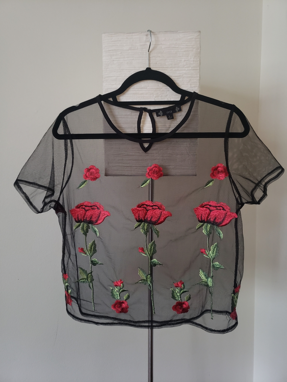 Iris Black Sheer Mesh Crop Top Red Rose Embroidery Size L